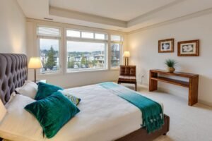 Multifamily Residential 7 300x200